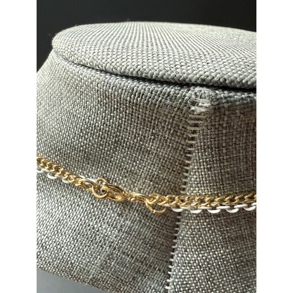 Vtg. Multi Strand Chain Necklace Gold Tone White Modernist Minimalist Layered - Picture 5 of 6